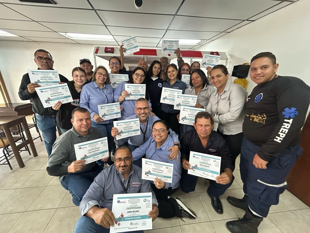 Personal Innoven en sesión de capacitación técnica